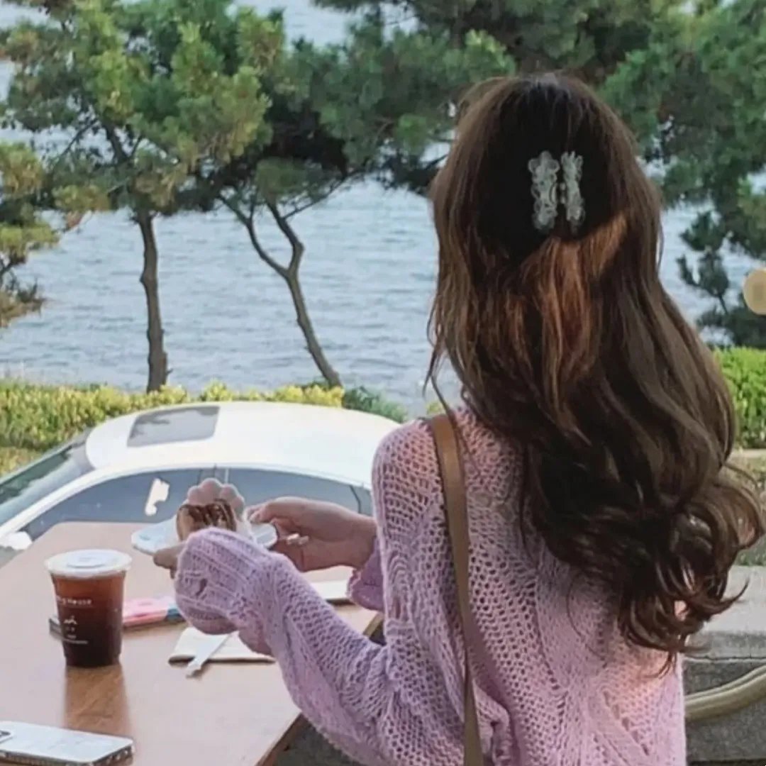 再回首闪婚老同学竟是首富